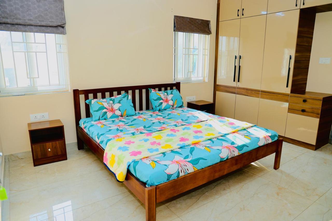 Swayamkrushi 4Th Floor Apartment Hyderabad Luaran gambar